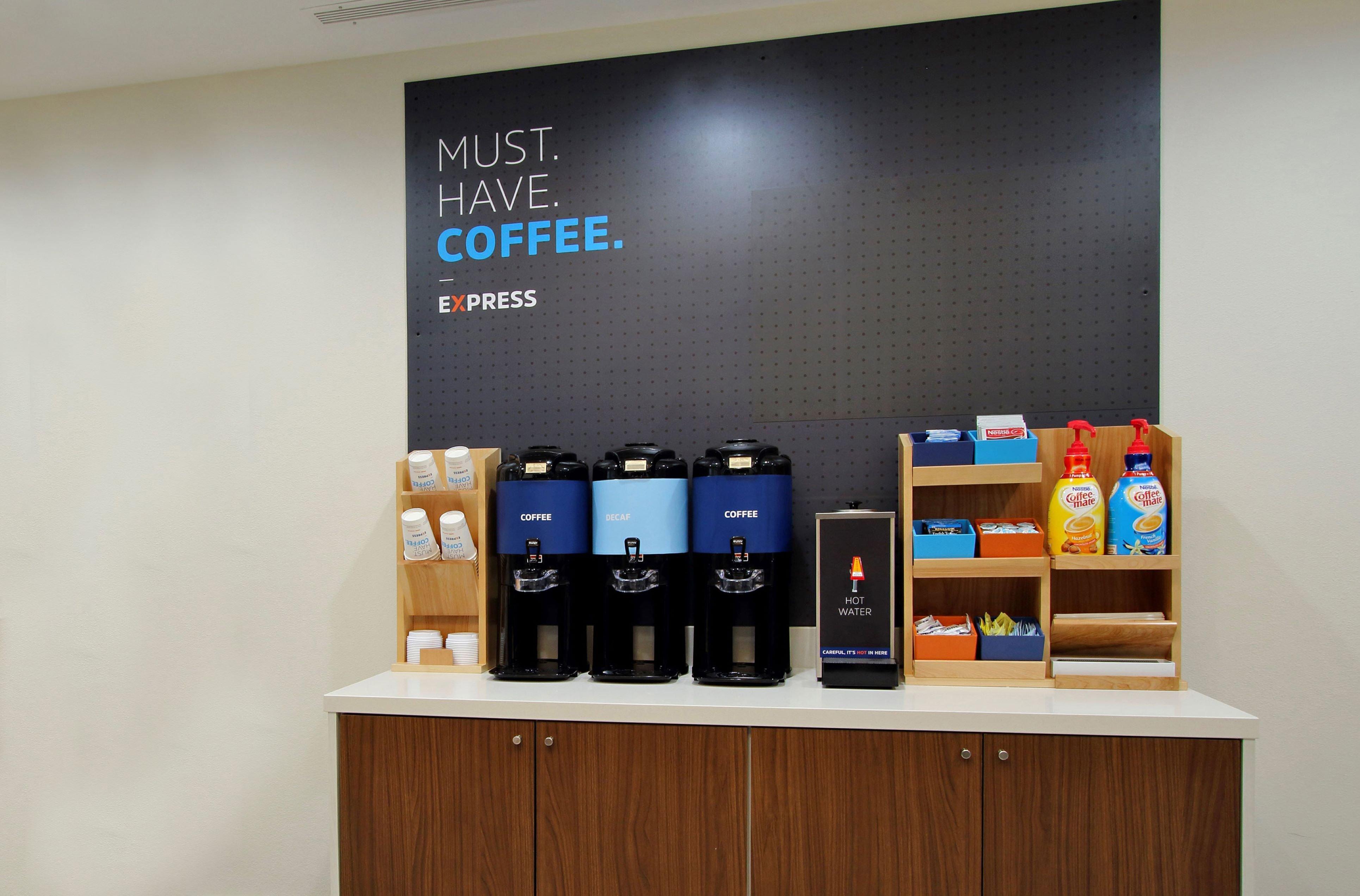 Holiday Inn Express And Suites Alpine By Ihg Esterno foto