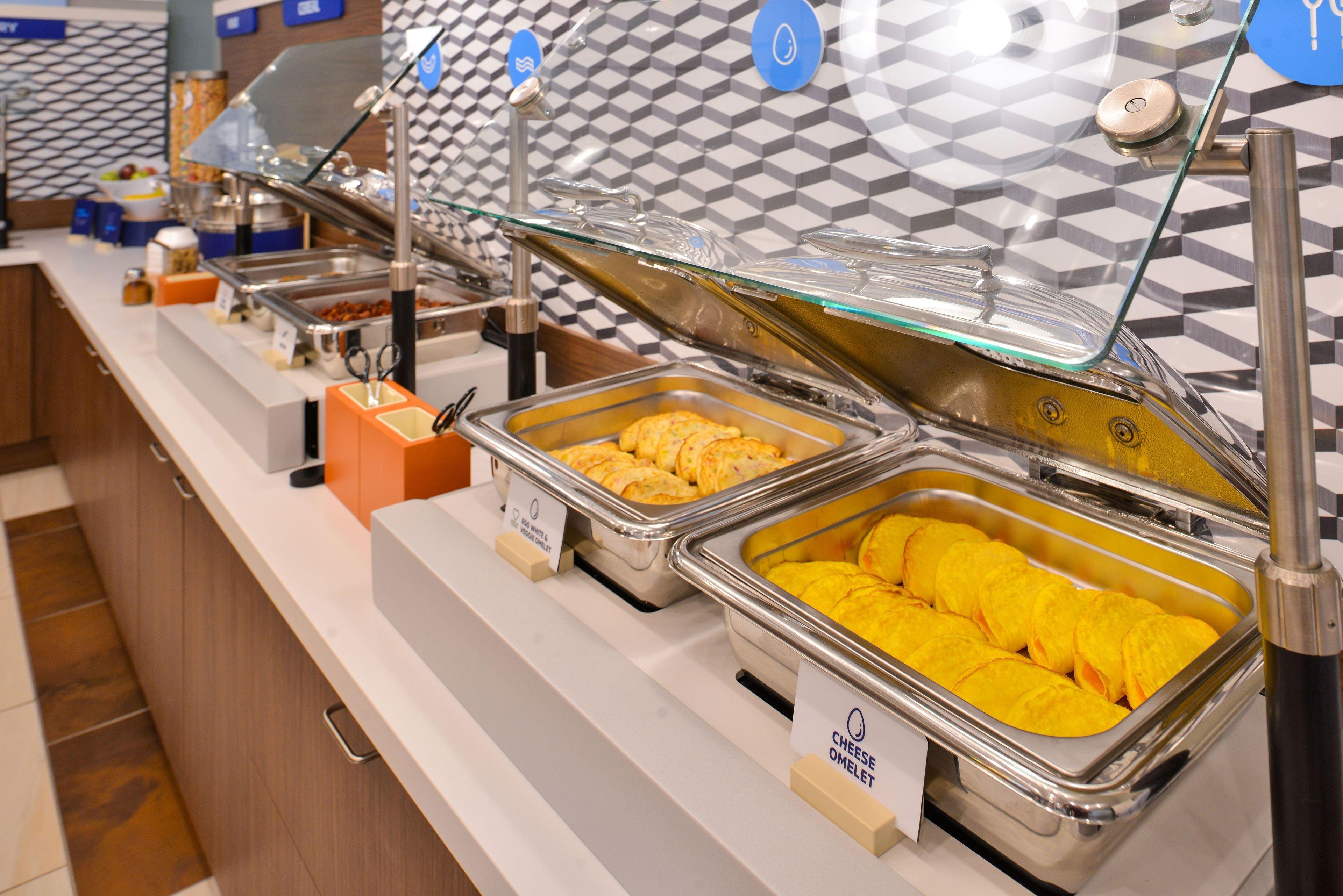 Holiday Inn Express And Suites Alpine By Ihg Esterno foto