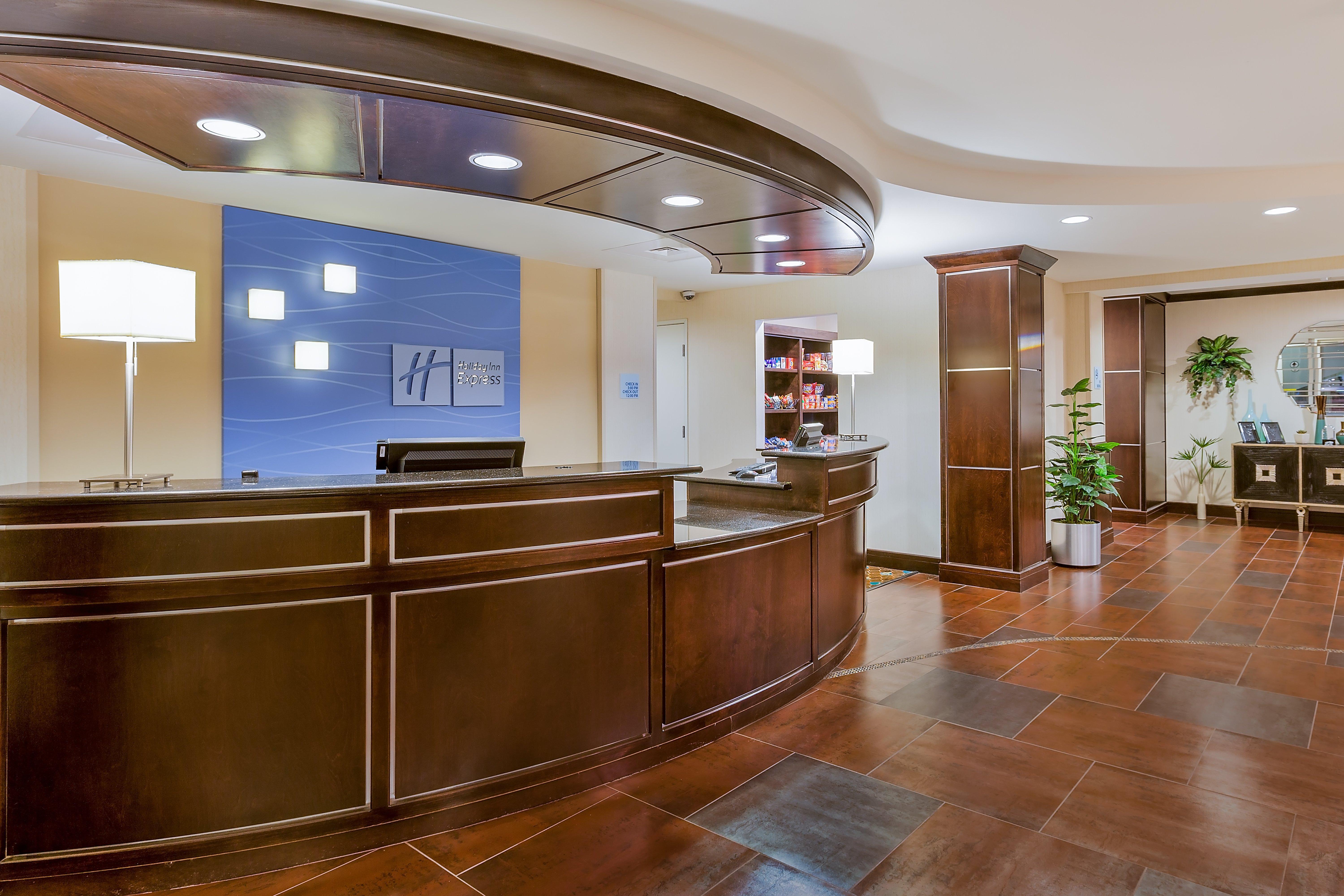 Holiday Inn Express And Suites Alpine By Ihg Esterno foto