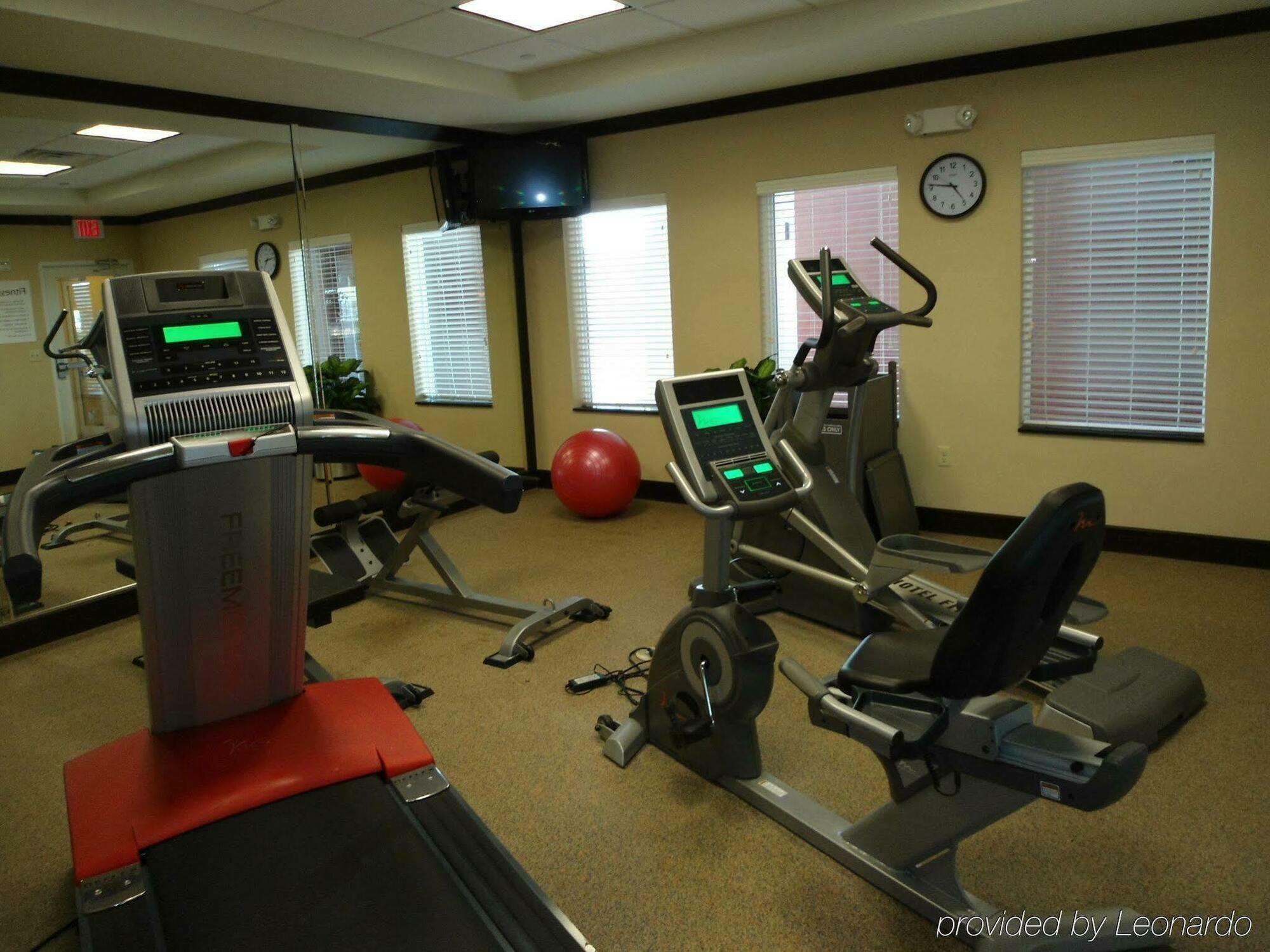 Holiday Inn Express And Suites Alpine By Ihg Esterno foto